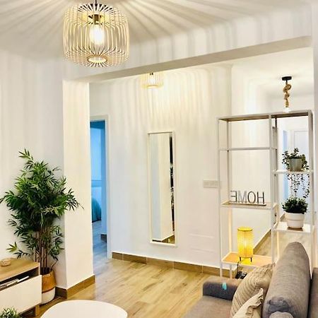 New Spacious And Cozy Apartment - Málaga Buitenkant foto