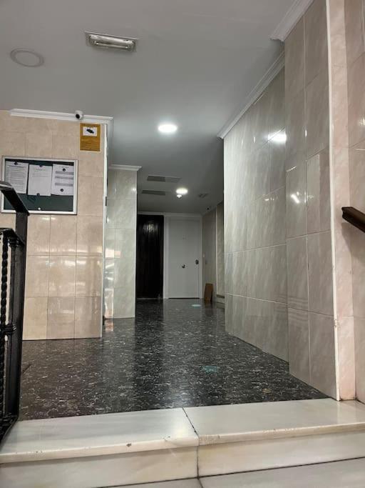 New Spacious And Cozy Apartment - Málaga Buitenkant foto