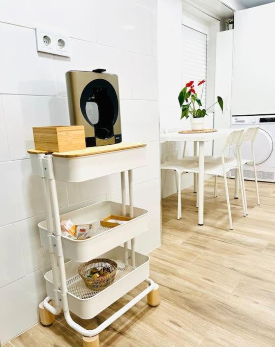 New Spacious And Cozy Apartment - Málaga Buitenkant foto